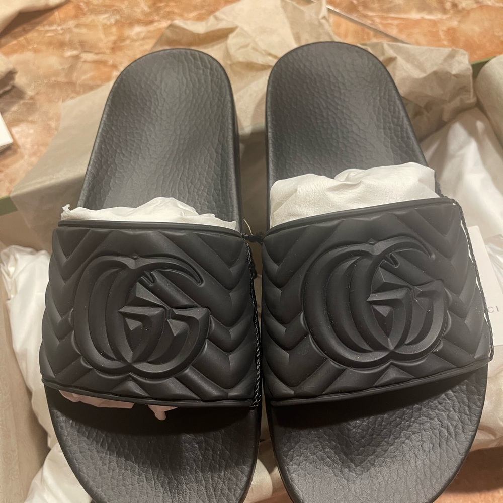 GG Gucci Slides